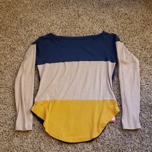 Women's boat neck top-Medium NWT